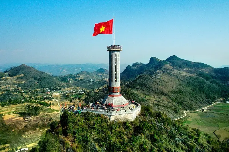 Banner rực rỡ việt nam